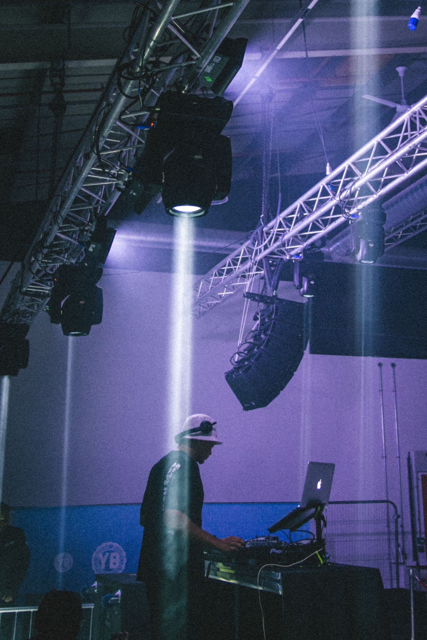 about vivid collective